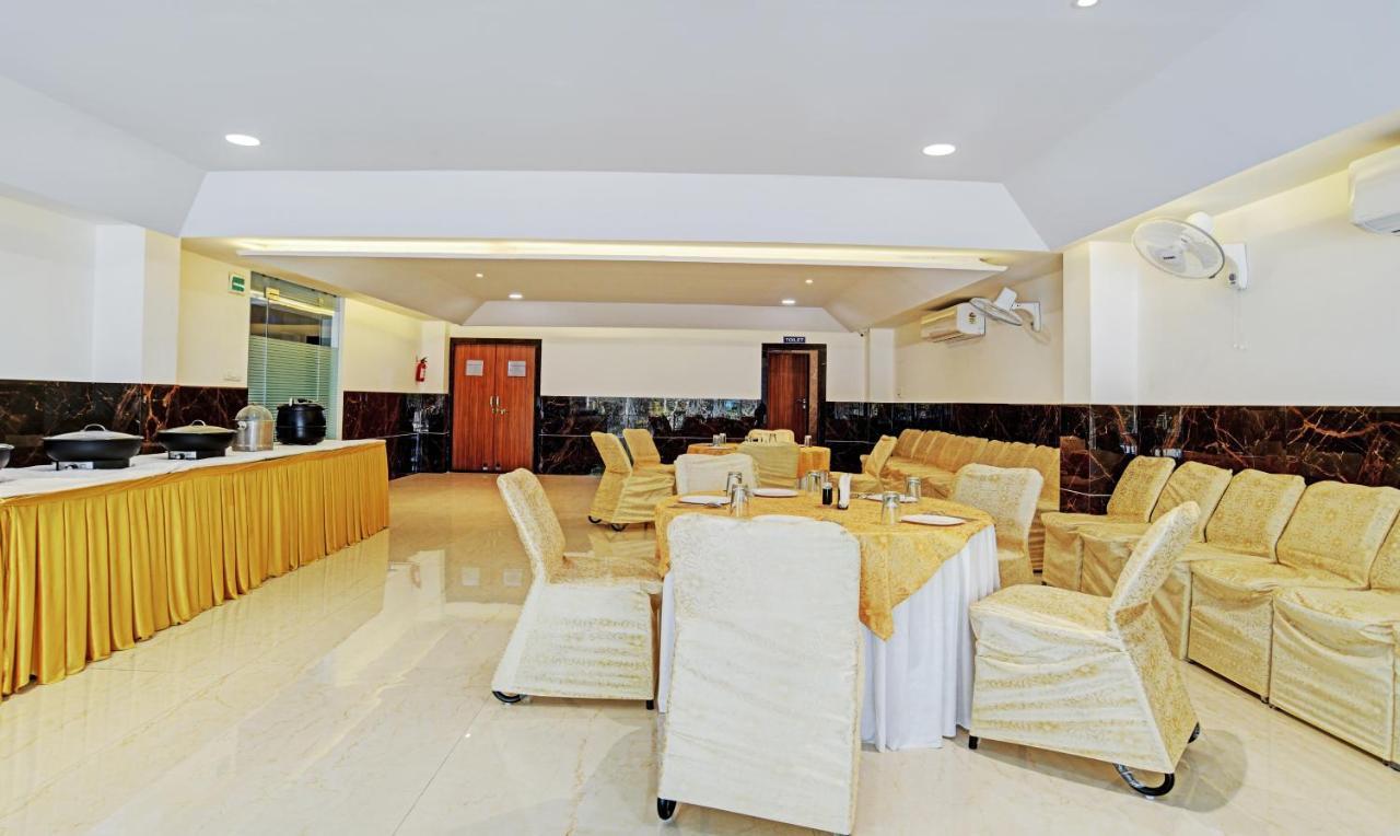 Hotel Treebo Shivaay Indore Exterior foto