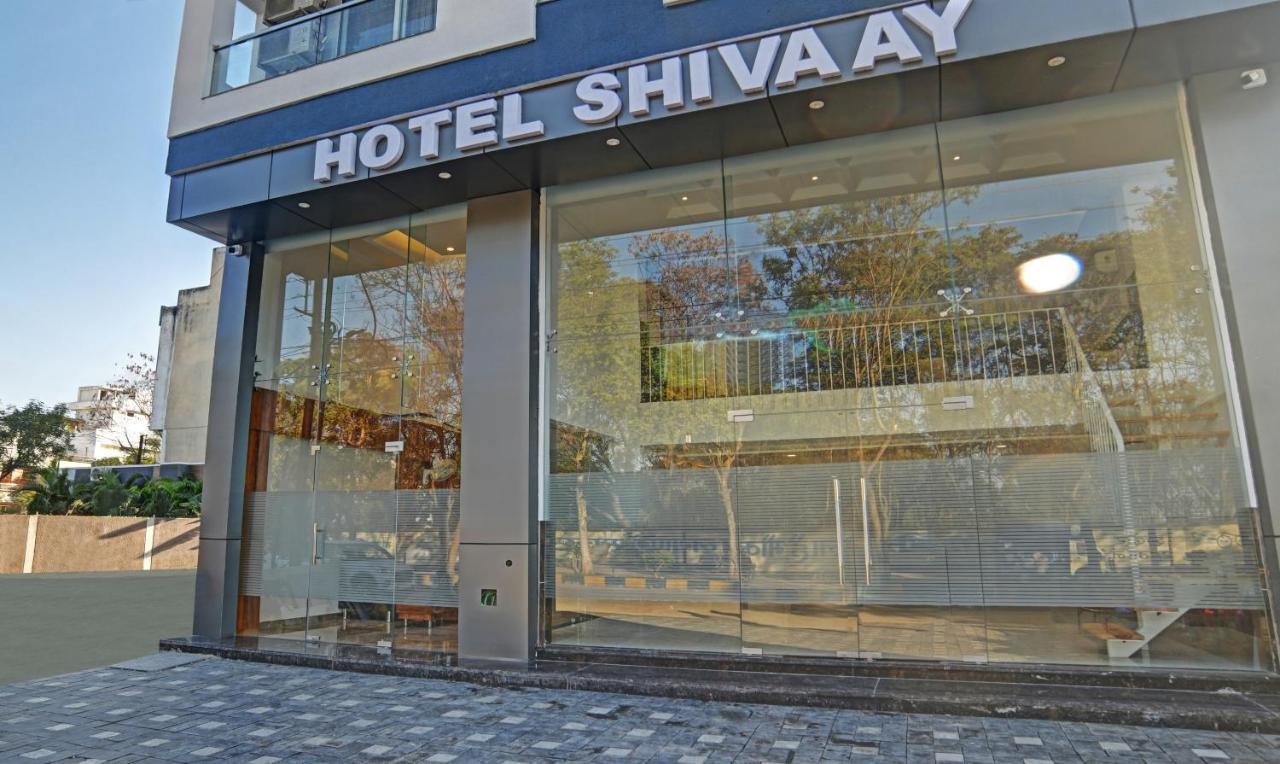 Hotel Treebo Shivaay Indore Exterior foto